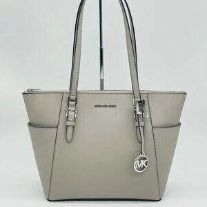 Michael Kors Elegant Cream Tote